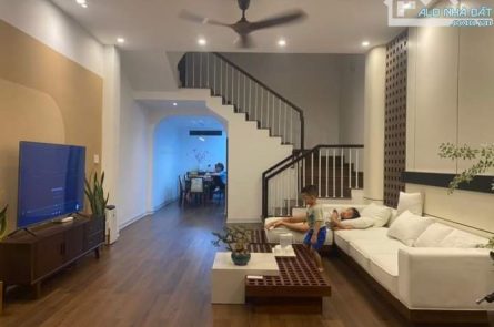 BÁN NHÀ 3,5 TẦNG TẠI ĐƯỜNG PHƯƠNG LƯU 1 - PHƯỜNG ĐÔNG HẢI - HẢI AN - HP