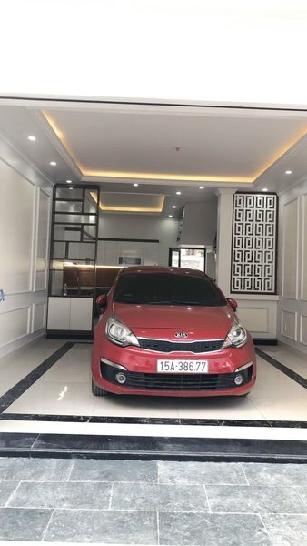BÁN NHÀ 4 TẦNG ĐỐI DIỆN CHUNG CU HOÀNG HUY