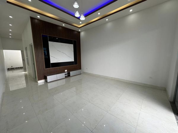 BÁN NHÀ CẤP 4 TẠI KIỀU ĐÔNG - HỒNG THÁI