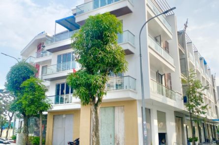 BÁN NHÀ 3,5 TẦNG DỰ ÁN HIM LAM HÙNG VƯƠNG