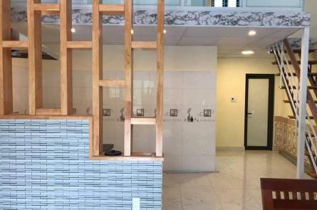 BÁN ĐẤT TẶNG NHÀ CẤP 4