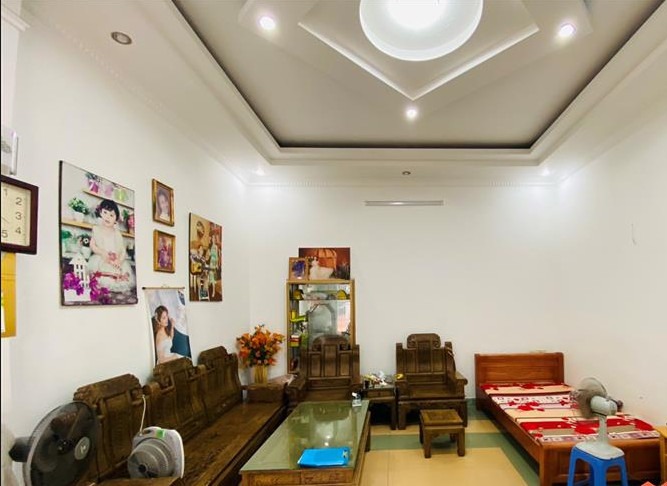 NHÀ MẶT ĐƯỜNG TUYẾN 2 TÔ HIỆU LÔ GÓC NGANG 7,6M