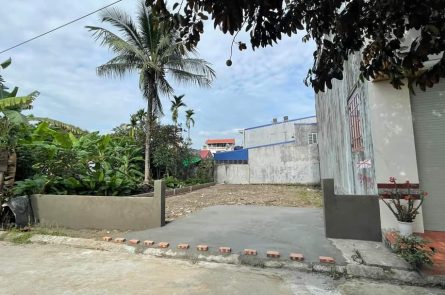 Bán gấp 178m2 đường Máng Nước, thôn Vân Tra, xã An Đồng. Đường rộng hơn 6m. Giá 2x/m2