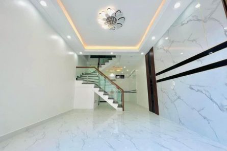 BÁN NHÀ 4 TẦNG ĐƯỜNG ĐÀ NẴNG