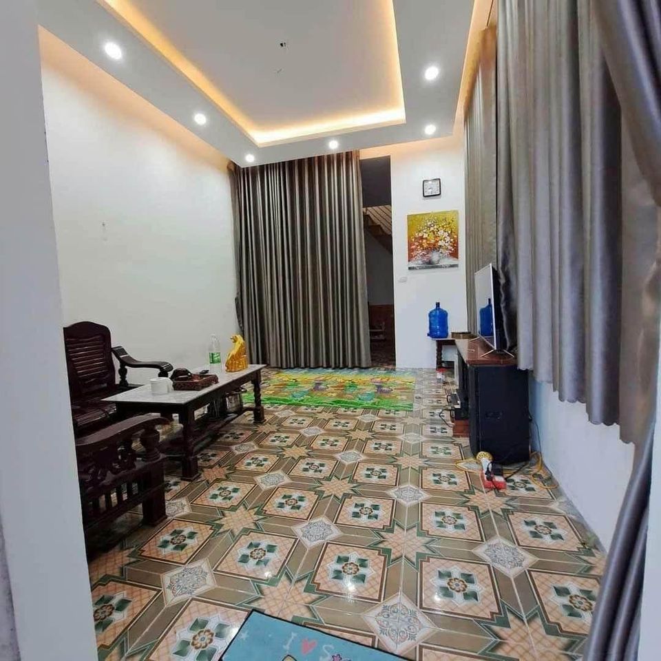BÁN NHÀ 2 TẦNG TẠI DIÊM ĐIỀN - VĨNH BẢO SÂT KCN TÂN LIÊN