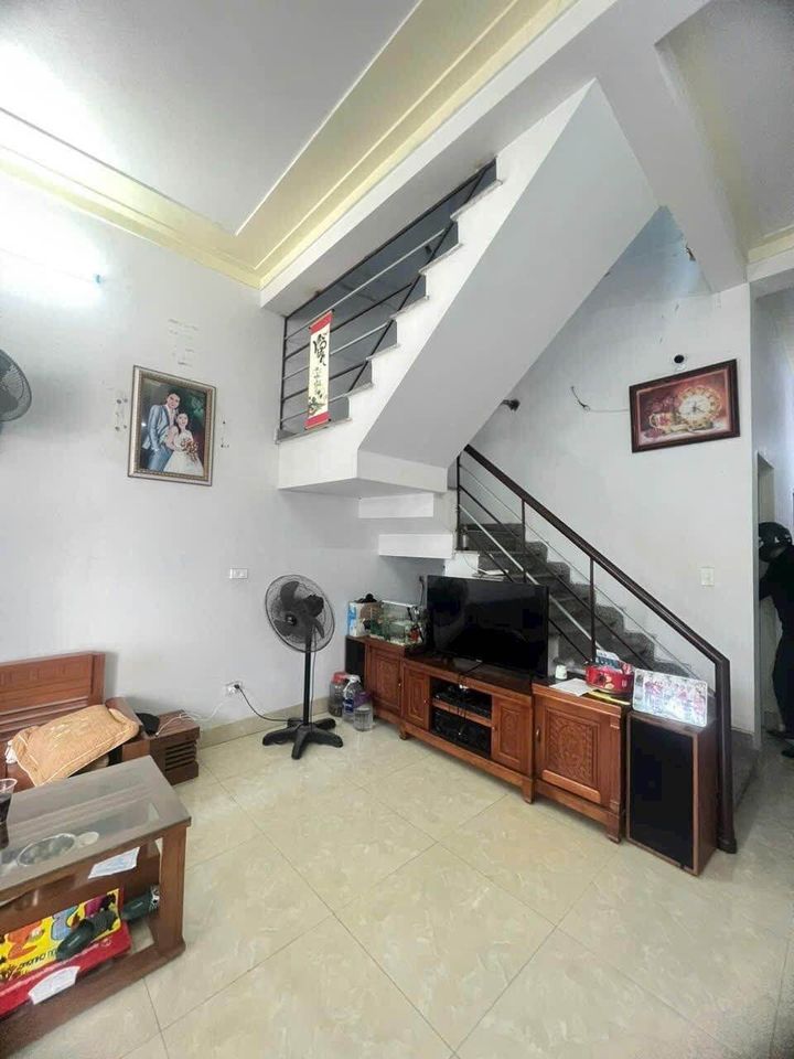 BÁN NHÀ TẠI TỔ 7 THỊ TRẤN AN DƯƠNG NGAY GẦN KHU TT HÀNH CHÍNH