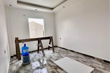 NHÀ 3 TẦNG XÂY ĐỘC LẬP,Ô TÔ ĐỖ CỬA Ở VĨNH KHÊ AN ĐỒNG