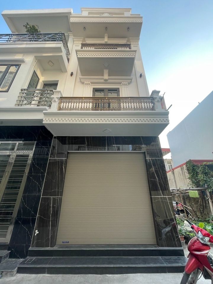 BÁN NHÀ ĐỘC  LẬP 3 TẦNG 57M2 THIẾT KẾ QUÁ ĐẸP, NHÌN ƯNG LUÔN