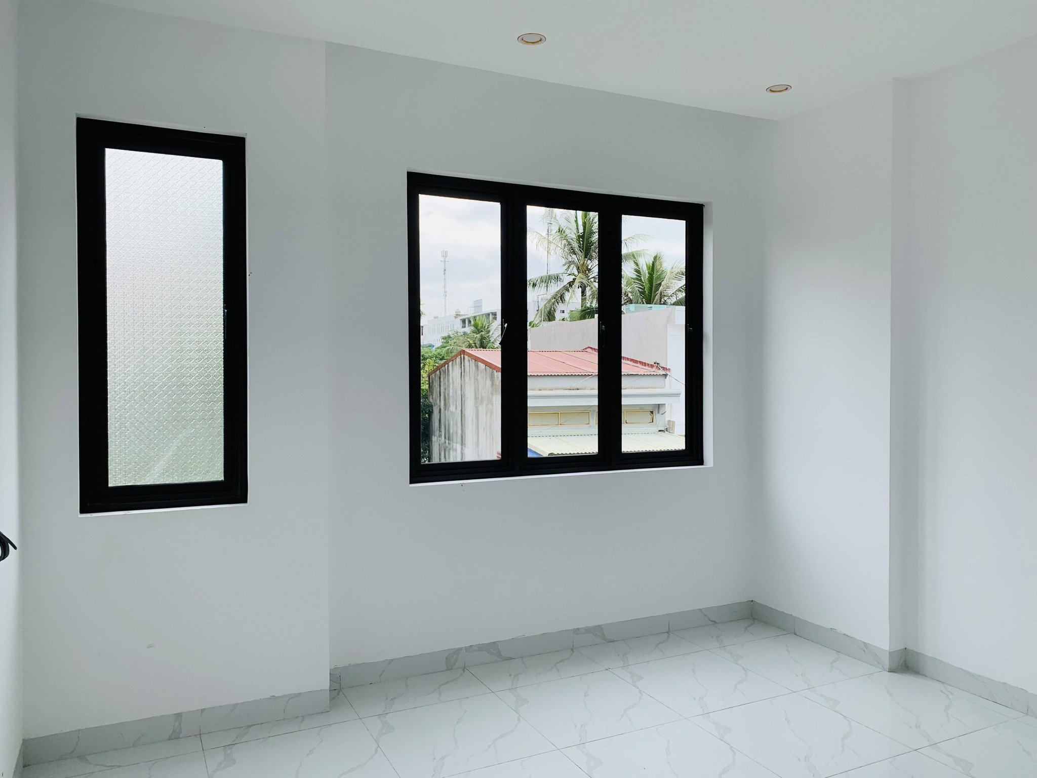 Bán nhà 2 tầng mới tại Quỳnh Cư, Hùng Vương, Hồng Bàng.