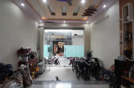 Ban nhà 3 tầng Máy Trai, Ngô Quyền , dt 61m , ngõ 2,5m , hướng Bắc Giá 1tỷ95