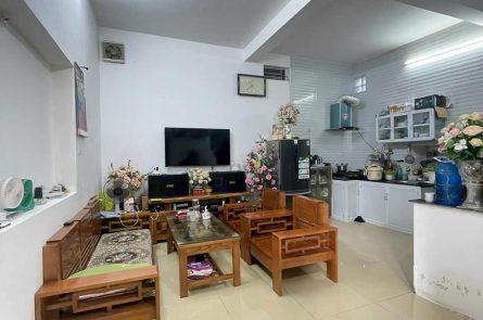 Cần bán nhanh trong tuần nhà Dư Hàng
