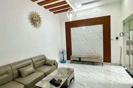BÁN CĂN 3 TẦNG NGÕ 173 HÀNG KÊNH