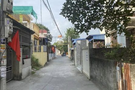 Bán lô đất vuông vắn, sạch đẹp cách đường 208 một ngoặt hơn trăm mét.