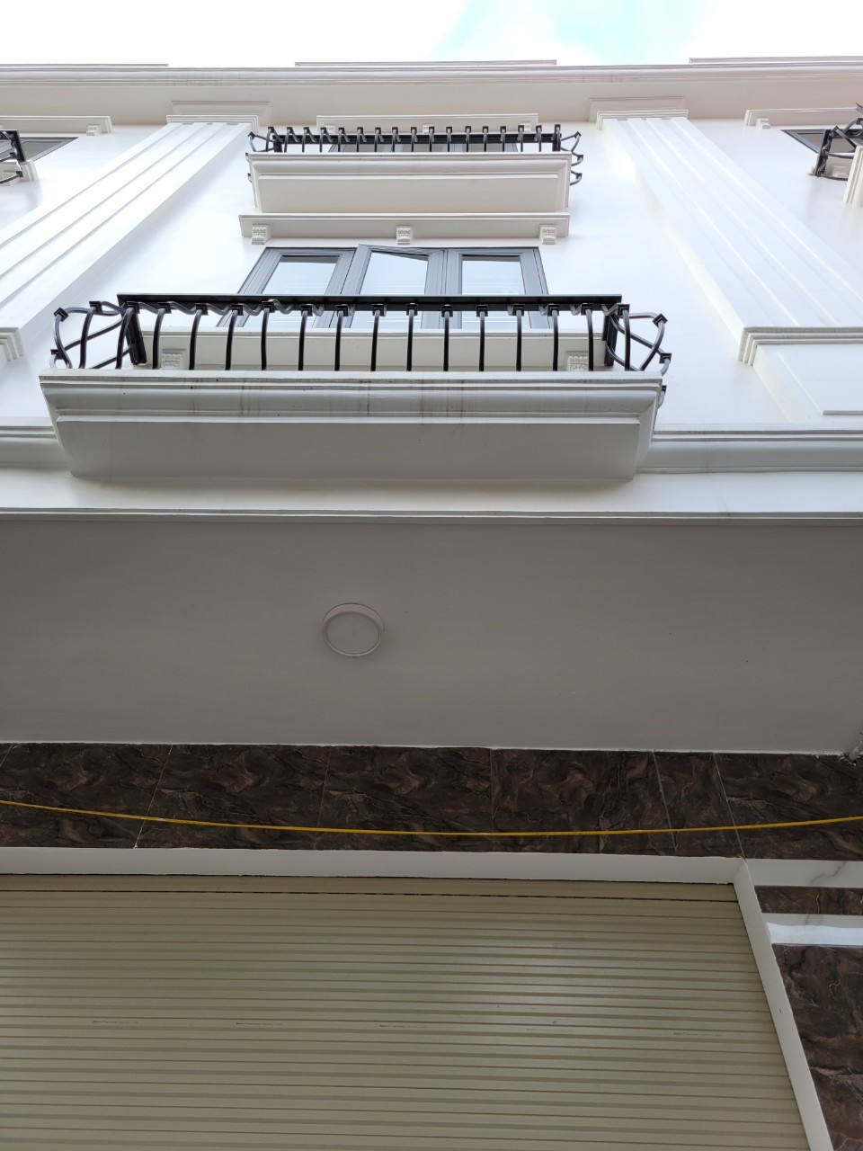 Bán Nhà 3 Tầng gần ngã 5 Kiến An Văn Đẩu Kiến An Hải Phòng, oto đỗ cửa giá 1.5 tỷ.