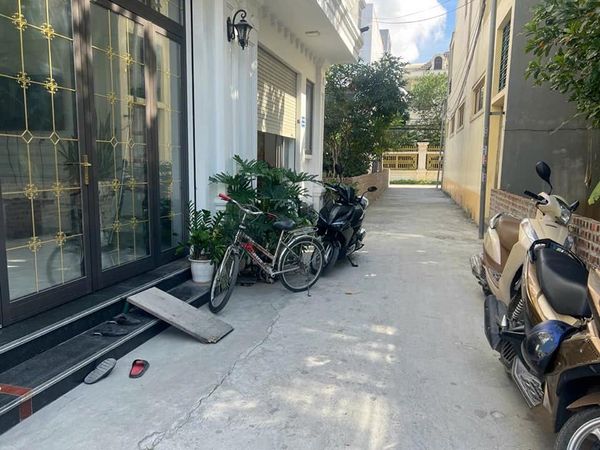 Nhà độc lập dân xây ngõ 389 Đằng Hải.