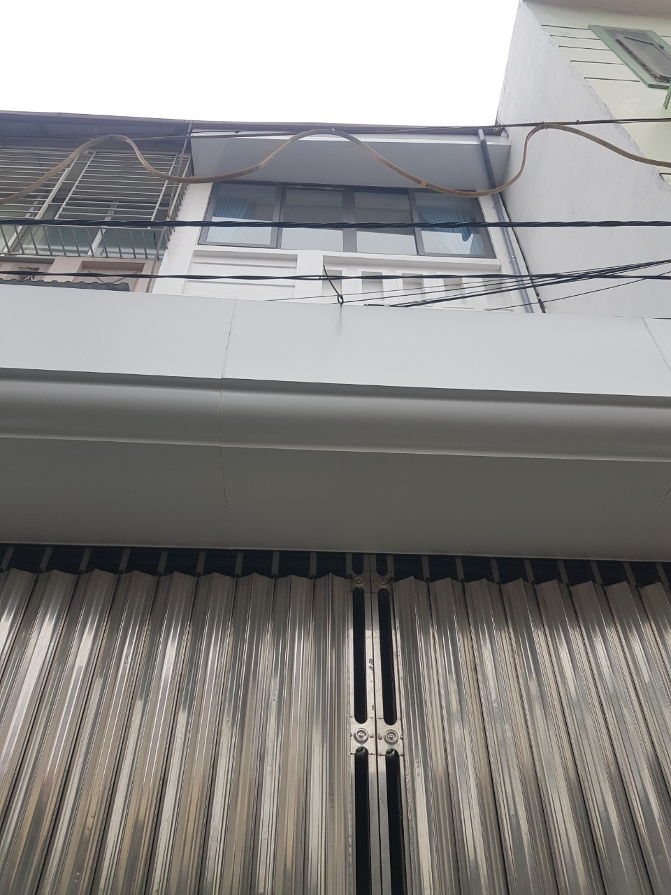 Bán Nhà 3.5 Tầng Hào khê lạch Tray Kênh Dương,Lê Chân Hải Phòng, oto đỗ cửa, Kinh Doanh nail, mi, móng, tóc...giá 2.75 tỷ.